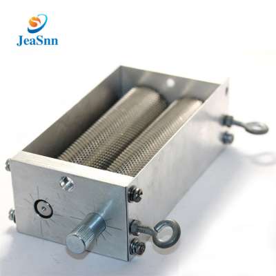 China manufacturer stainless steel malt mill for beer